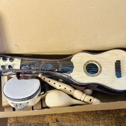 Wooden Musical Instrument Set NEW