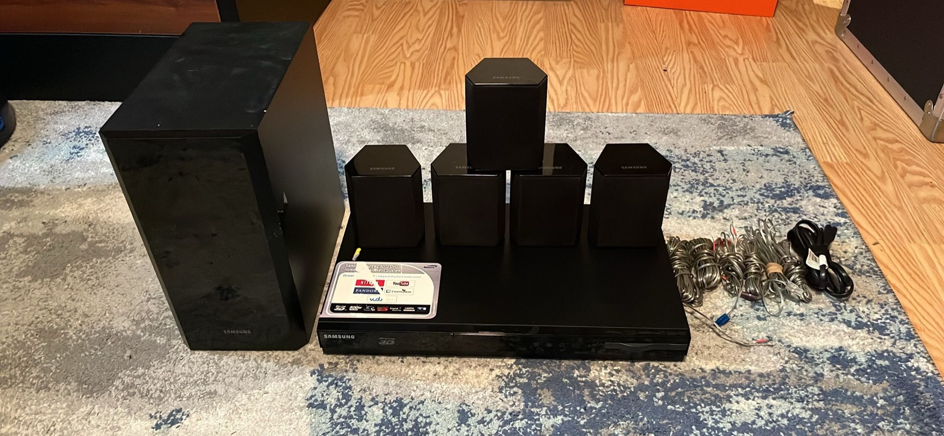 Samsung Surround Sound System