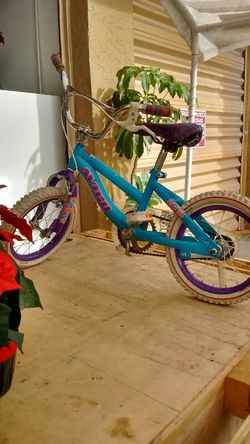 Bicicleta niña de 3 años