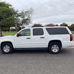 2008 CHEVY SUBURBAN 