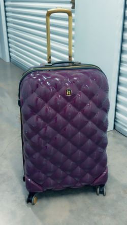 it luggage St Tropez Trois Hardside Spinner Luggage 30”