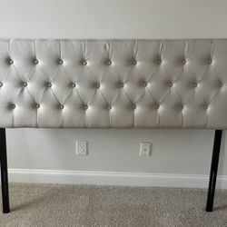 Queen size head board - 2 for 50