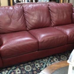 GENUINE LEATHER SOFA 