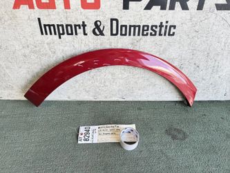2022 - 2023 HYUNDAI GENESIS GV70 REAR RIGHT WHEEL FLARE MOLDING OEM AY82940