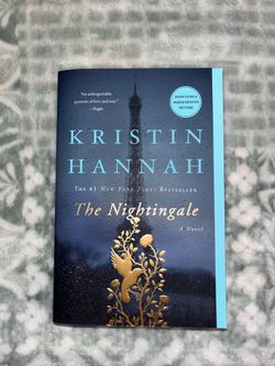 The nightingale- Kristin Hannah