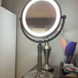 Magnified Makeup Mirror 