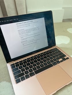 MacBook Air rose gold