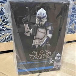 Hot Toys Star Wars Ahsoka Captain Rex