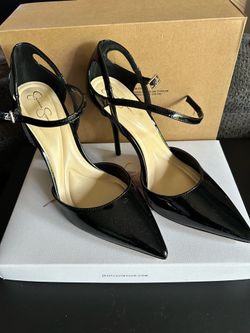 Jessica Simpson Larelin Pumps