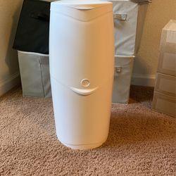 Playtex Diaper Genie Essentials Diaper Pail, White