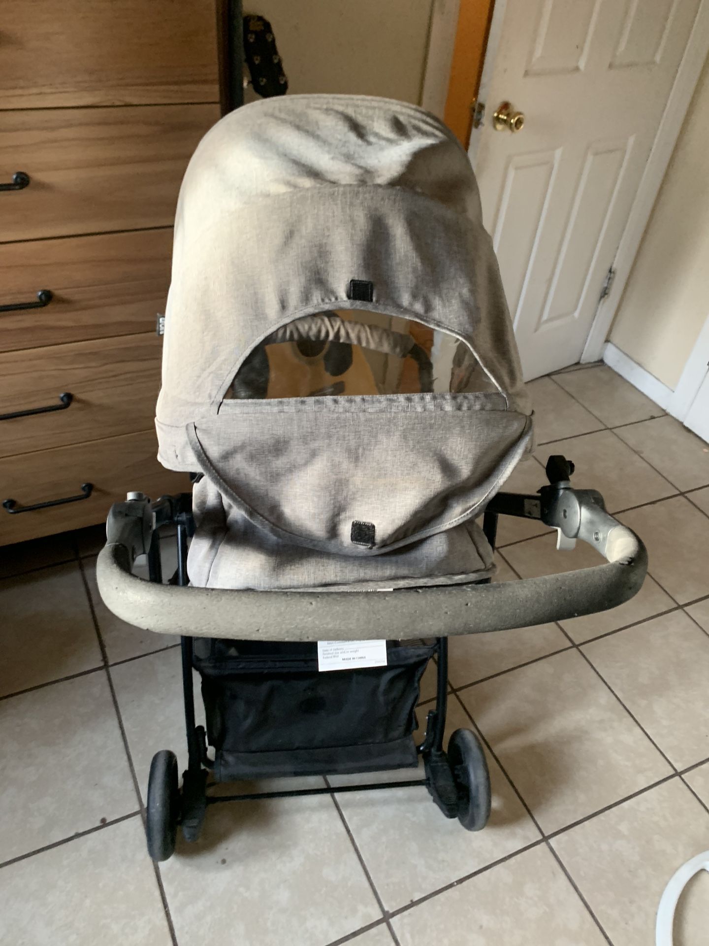 Grey URBINI stroller (just Stroller)