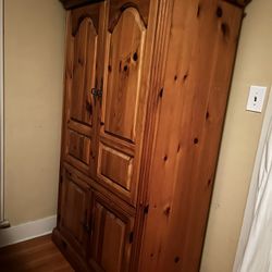 Armoire