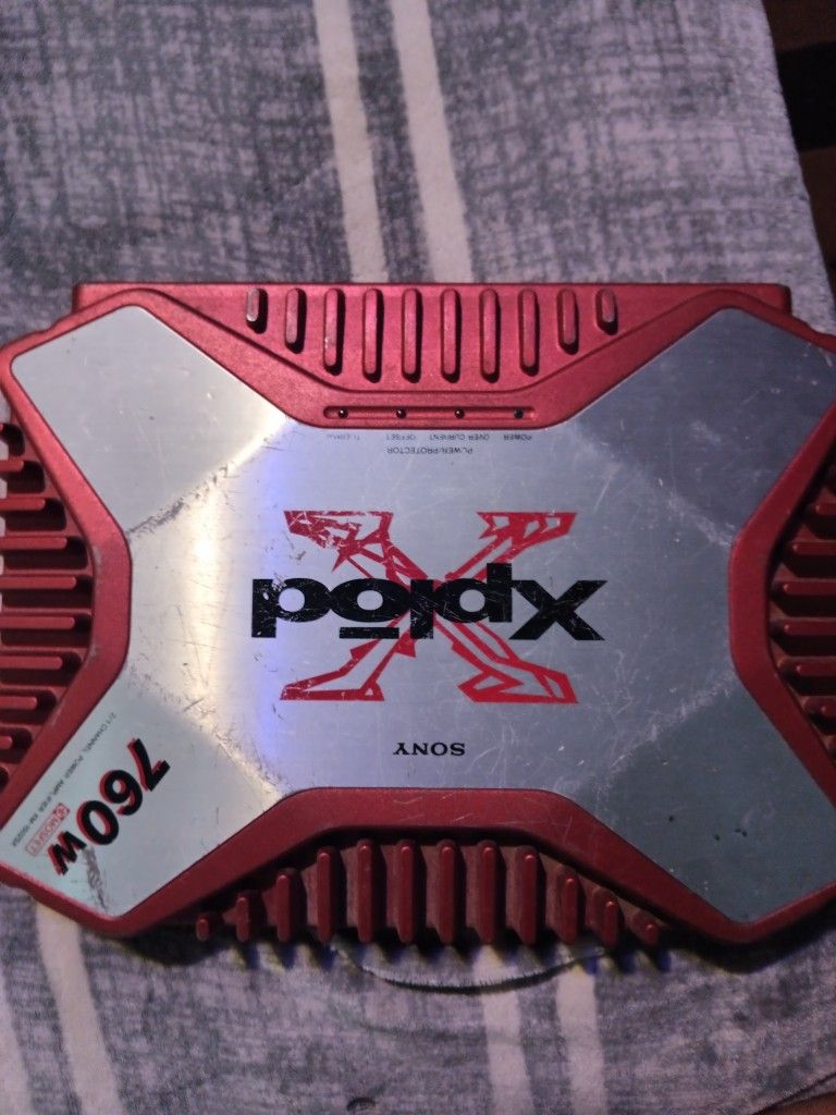 Sony Xplod 760 W Amplifier 