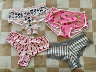 VS PINK panties size large (new w/tags)