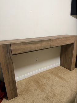 Wooden runner entry way table