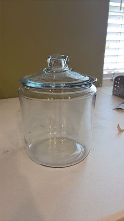 Glass jar