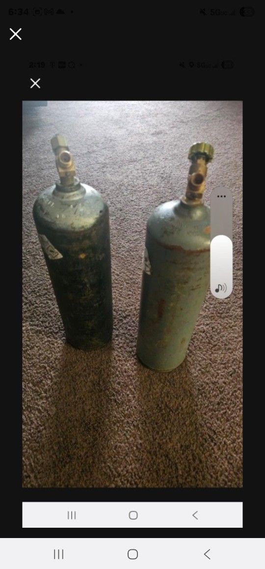 2 Accetelin Empty Tanks