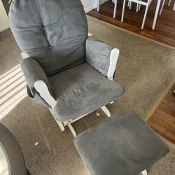 Mecedora Con Posa Pies