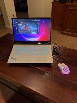 Alienware M17 R3 Gaming Laptop