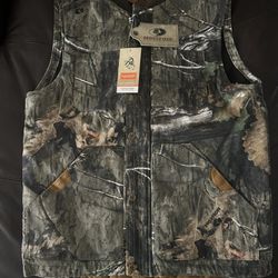 New Conceal Carry Vest Legendary Whitetail 