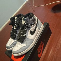 Jordan 1 UNC SIZE 8
