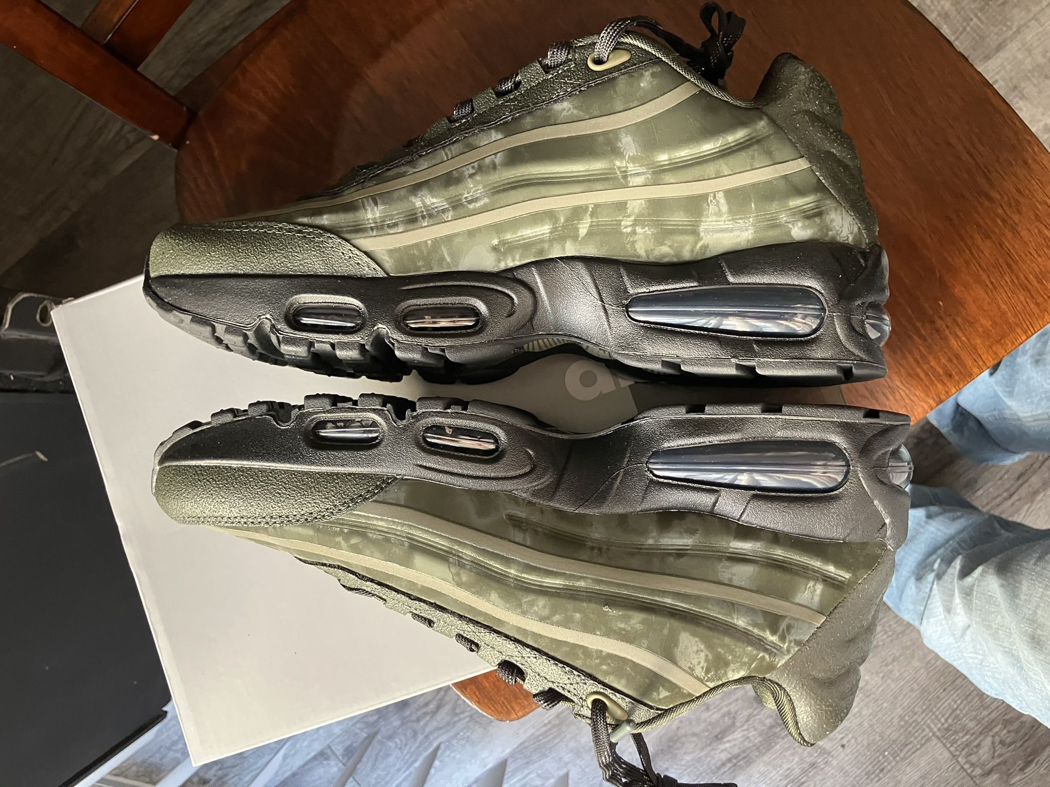 WORKSOUT X AIR MAX 95 'UNIFORM' M 9.5/W11