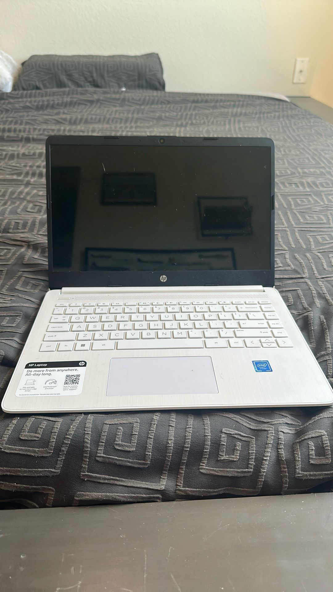 HP Laptop 14 Intel Celeron N4020