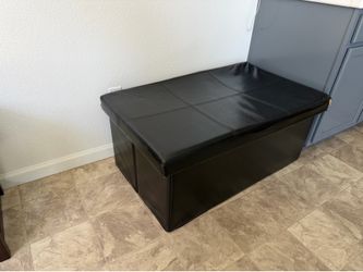 Storage box