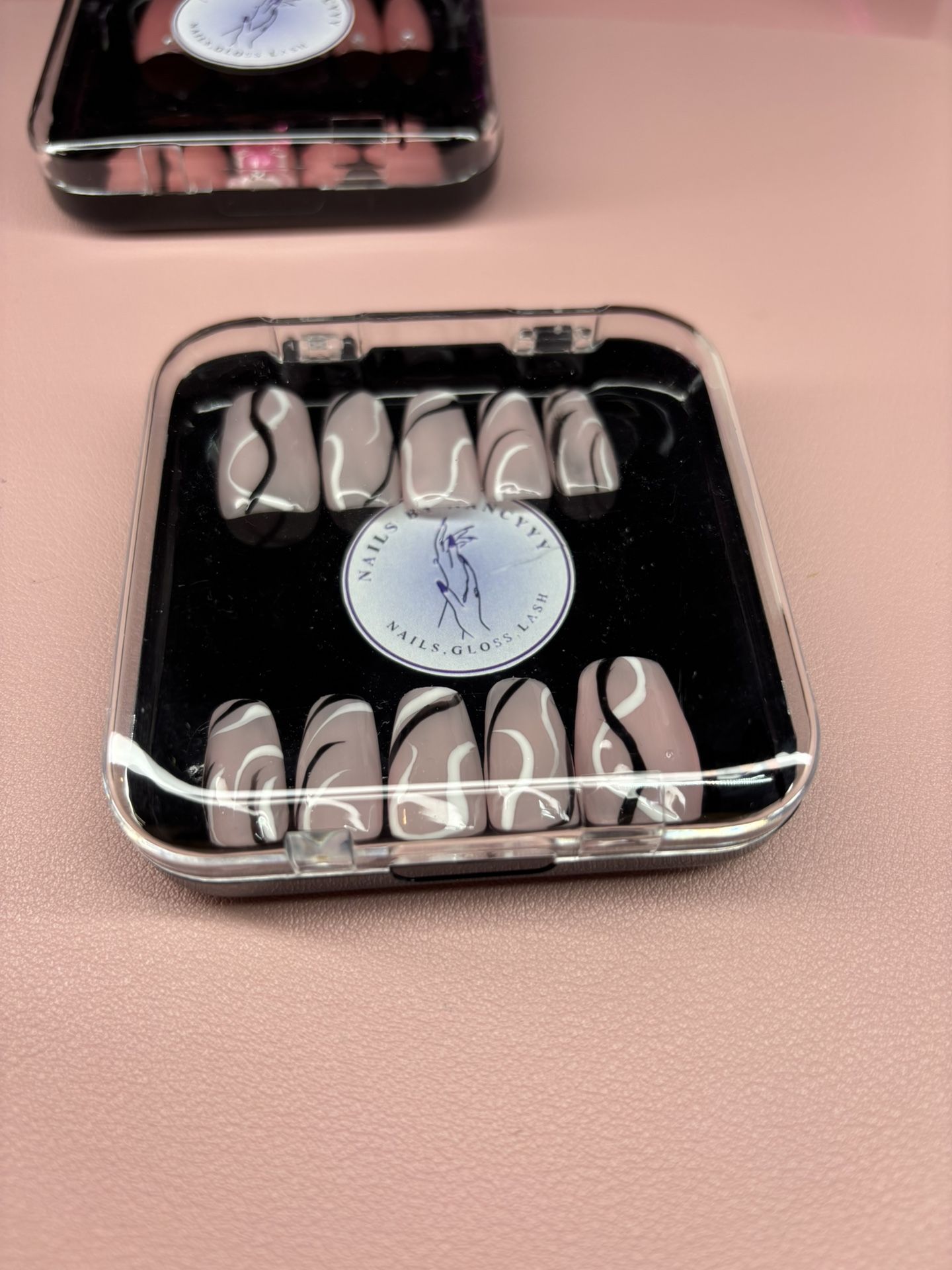 Press On Nails