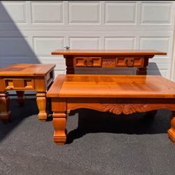 Broyhill Set Of 3 Tables