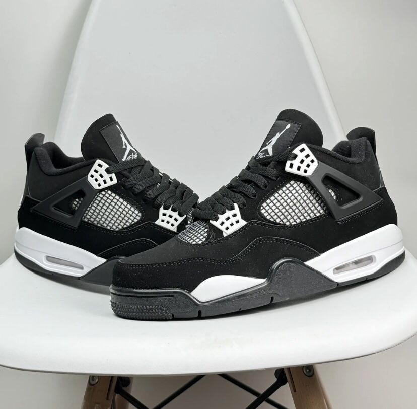 Air Jordan 4 Retro Black