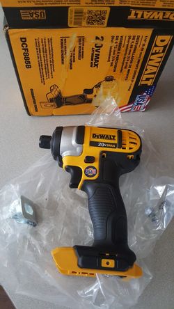 DEWAL 20V MAX IMPACT DRIVER 1/4