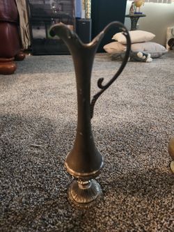 8.00

Ornate Silver Tone Metal Vase: Slim Elegant Design, 10 Inches Tall
NievesVintageFinds