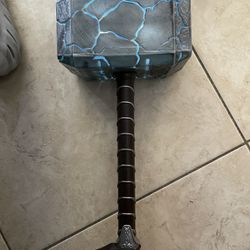 Thor Cup Holder Disneyland 