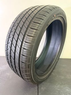 V415 245 40 19 98W Mavis Touring A/S One Used Tire 95% Life