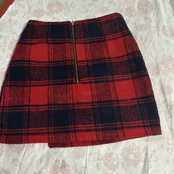 New Skirts , Nice Material Size s Women , Pick Up near Tully and Monterey Rd SJ Ca 95112