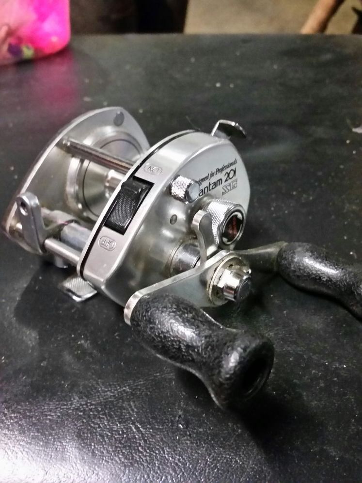 ジャンク品　SHIMANO Bantam 201 SG リール ジャンク品 SHIMANO Bantam 201 SG リール Shimano Bantam Mag