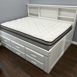 Full Bed Frame With Drawers 