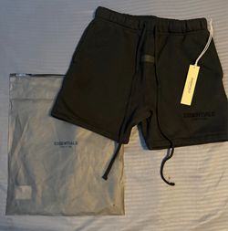 Fear of God Essentials Shorts