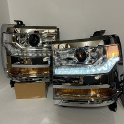 16 2019 Chevy Silverado Headlights