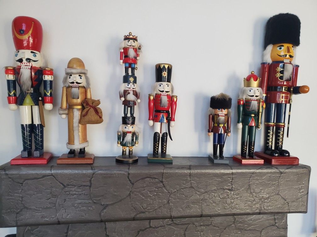 Nutcracker Wooden Figurines