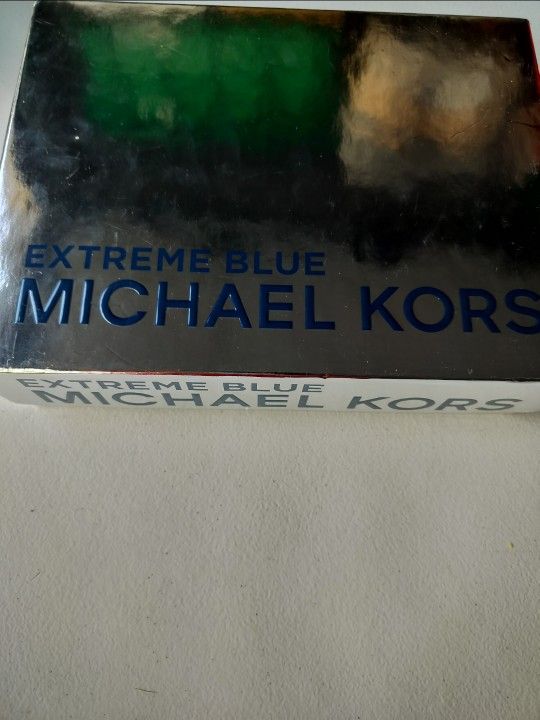 Michael Kors Extreme Blue 3-Piece Gift Set for Men EDT Spray, After Shave Balm, Hair & Body Wash