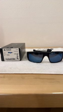 Oakley Crankshaft Sunglasses