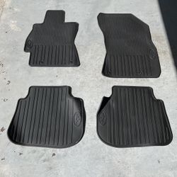 Subaru Outback Floor Mats. Set of 4