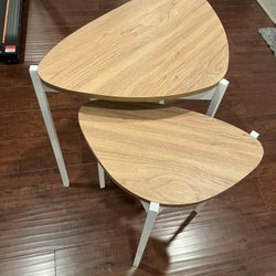 2 Side Tables