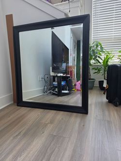 Black square mirror