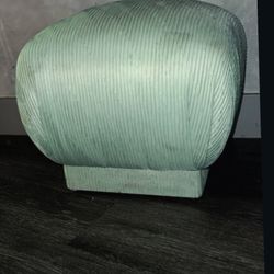 Stunning Vintage Pouf Ottoman 