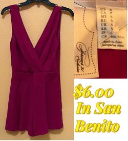 Forever 21 Romper size small