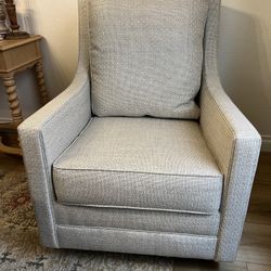 Rocking And Swivel Chair 29.5” W X 37” H