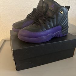 Kids Jordan 12 Size 1year